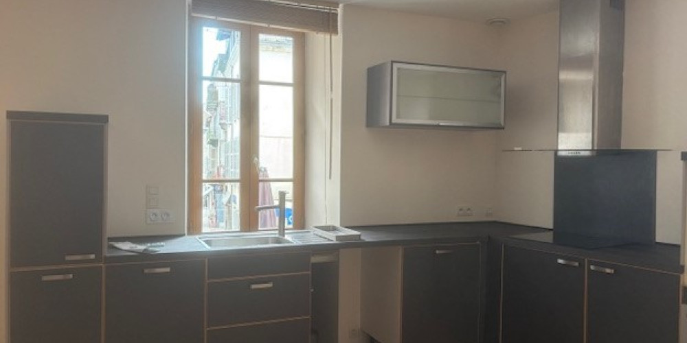 appartement à BAGNERES DE BIGORRE (65200)